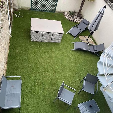 Anselme, F2 Duplex Avec Cour Commune Et Proche De La Mer ,2 Ver-sur-Mer Kültér fotó